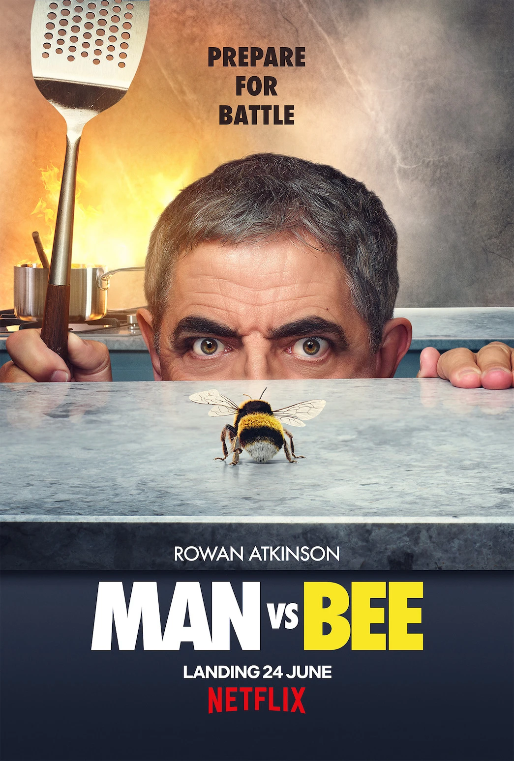 Cuộc chiến người và ong | Man Vs Bee (2022)